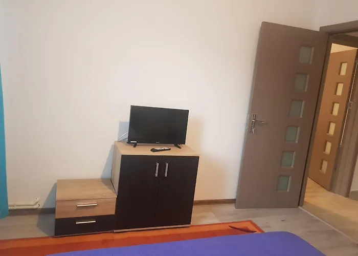 Cu 2 Situat La 5 Minute De Statiunea Mamaia Apartament Konstanca